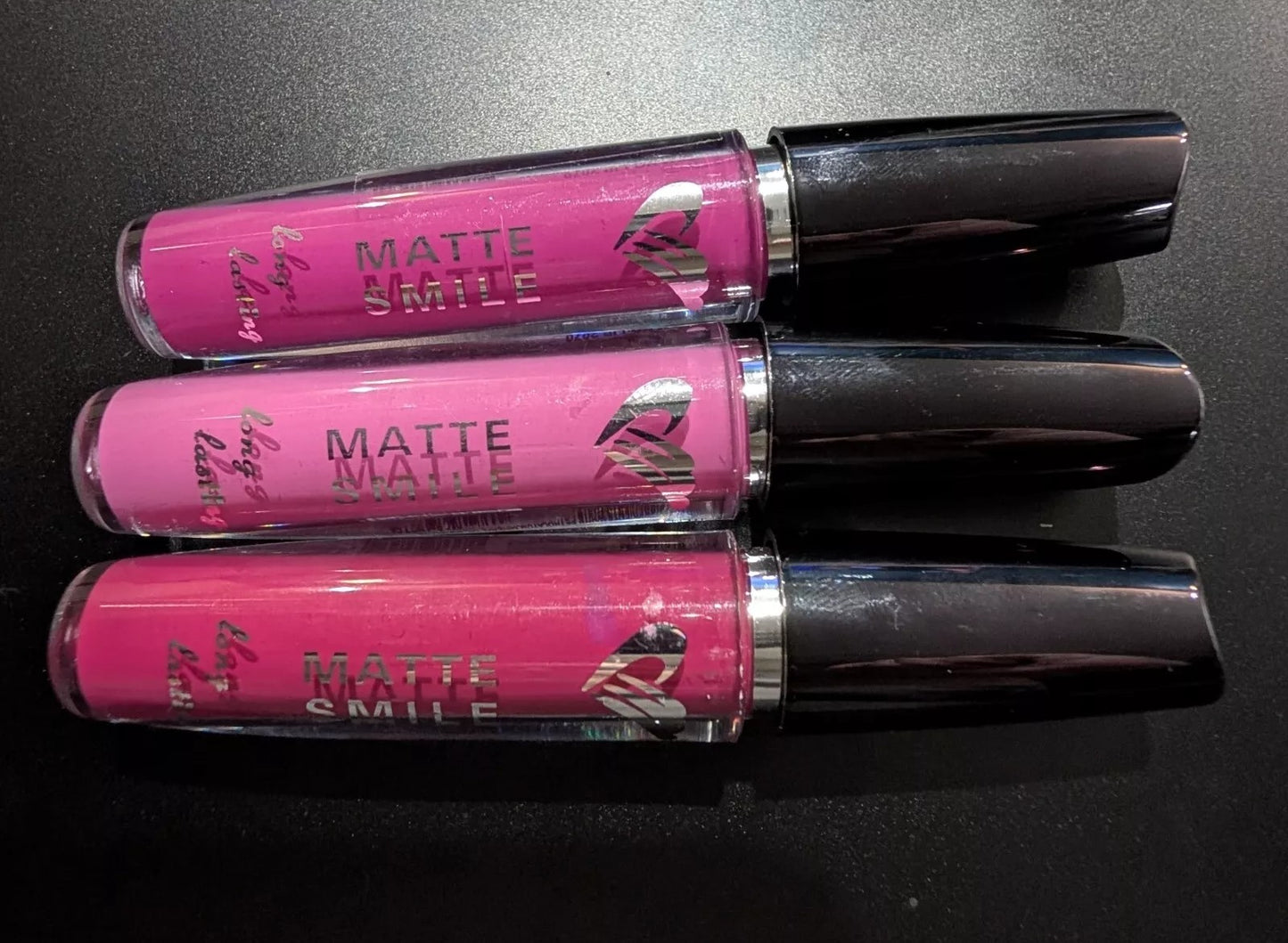 AMUSE Long Lasting Matte Smile